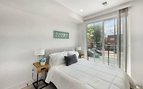 Classy Capitol Hill Apt, Steps From Dc Attraction