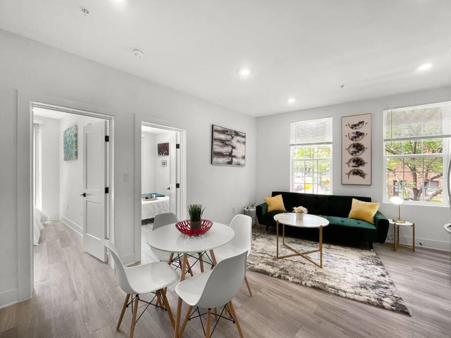 Classy Capitol Hill Apt, Steps From Dc Attraction Washington Exterior photo